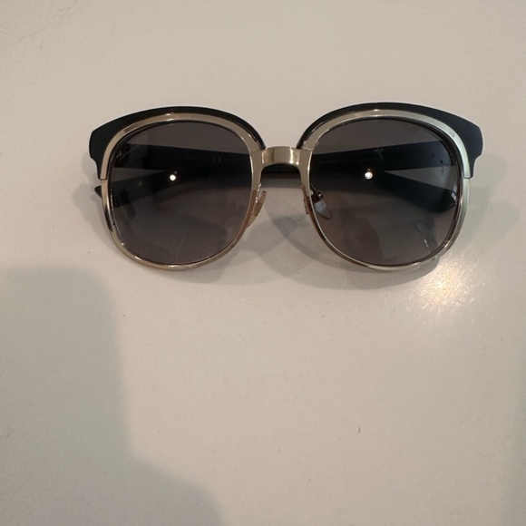 GUCCI Oversized Black and Gold Metal Sunglasses main image 4